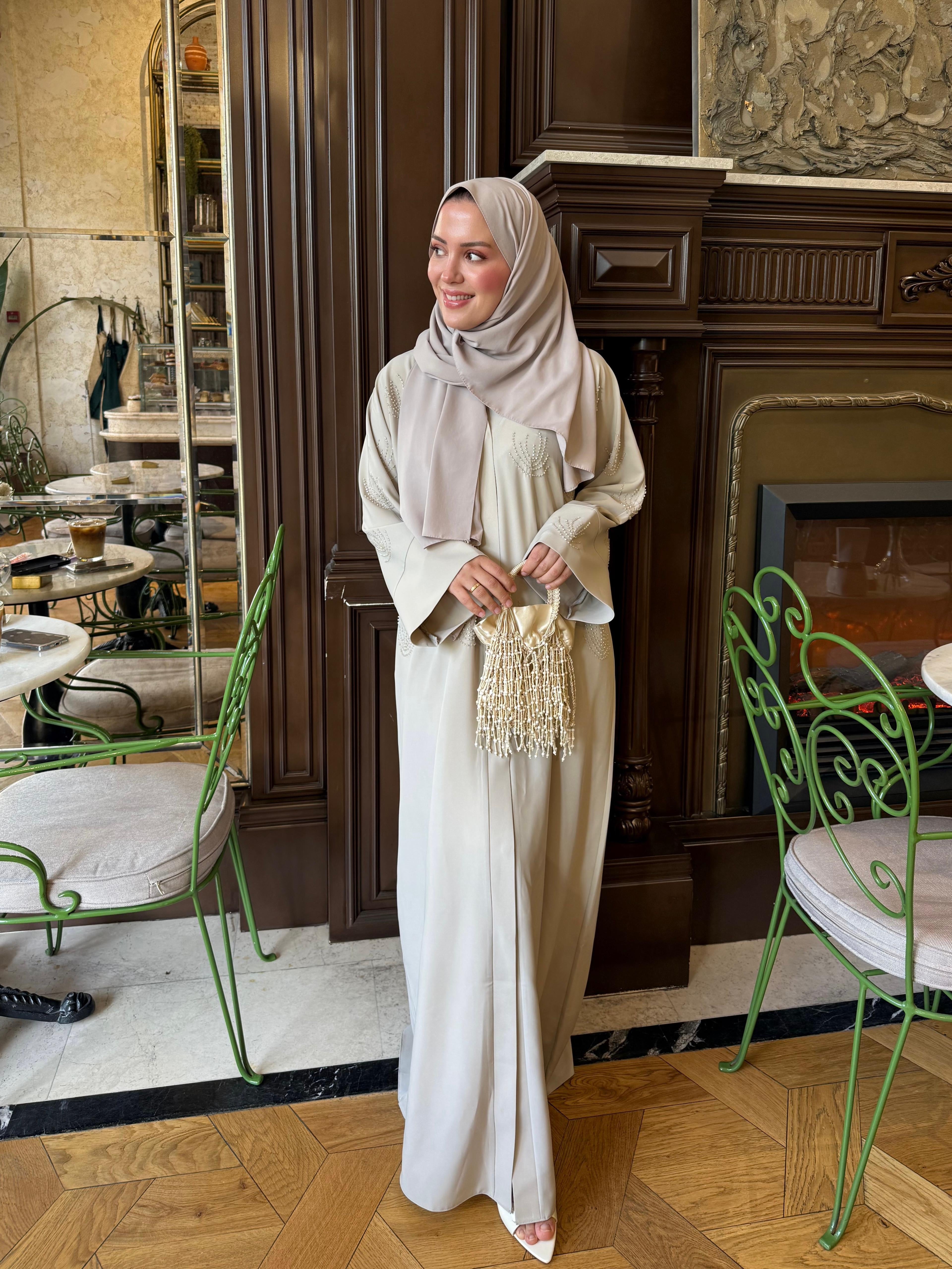 İnci abaya