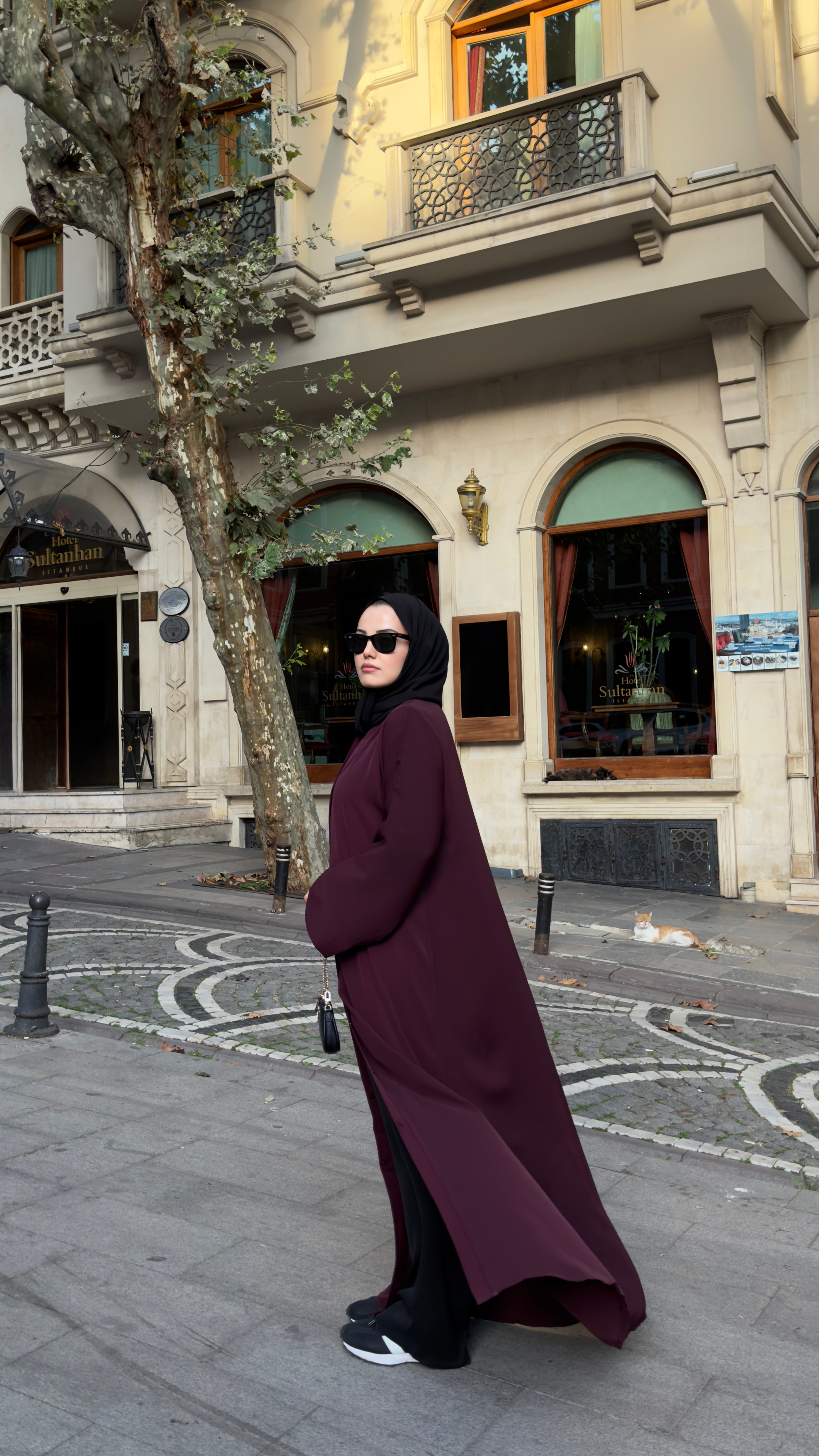 Mürdüm biyeli abaya