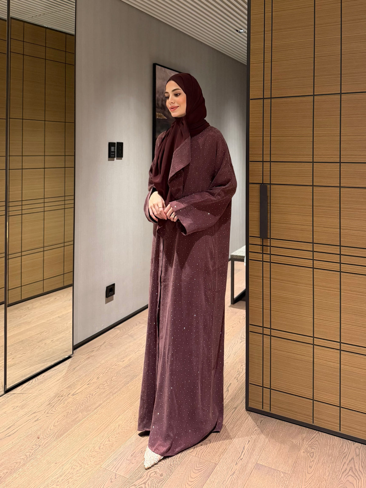 Bordo taşlı kupra abaya