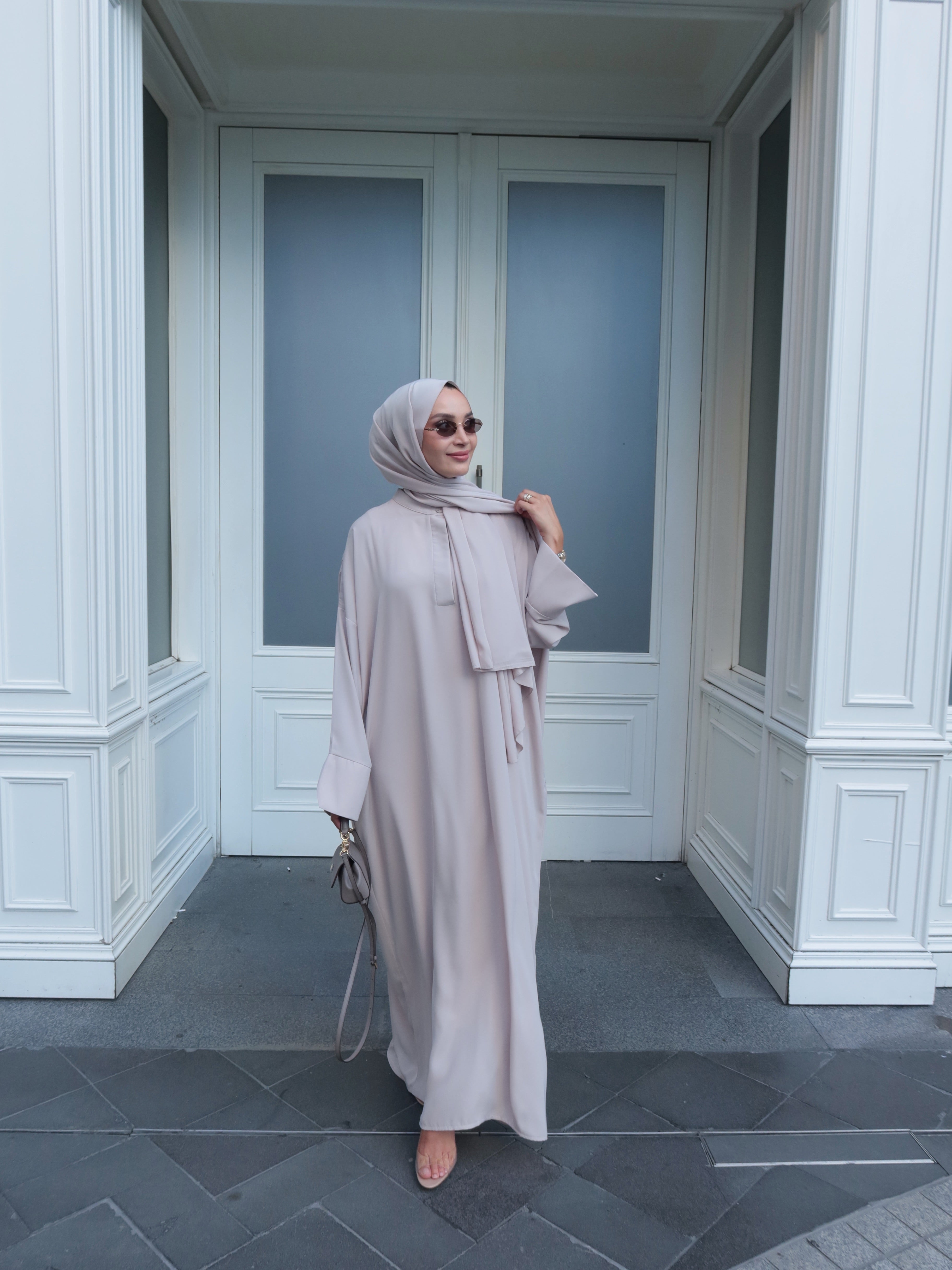 2026 Muhafazakar Moda Trendleri: Bu Yıl Öne Çıkan Abaya Modelleri