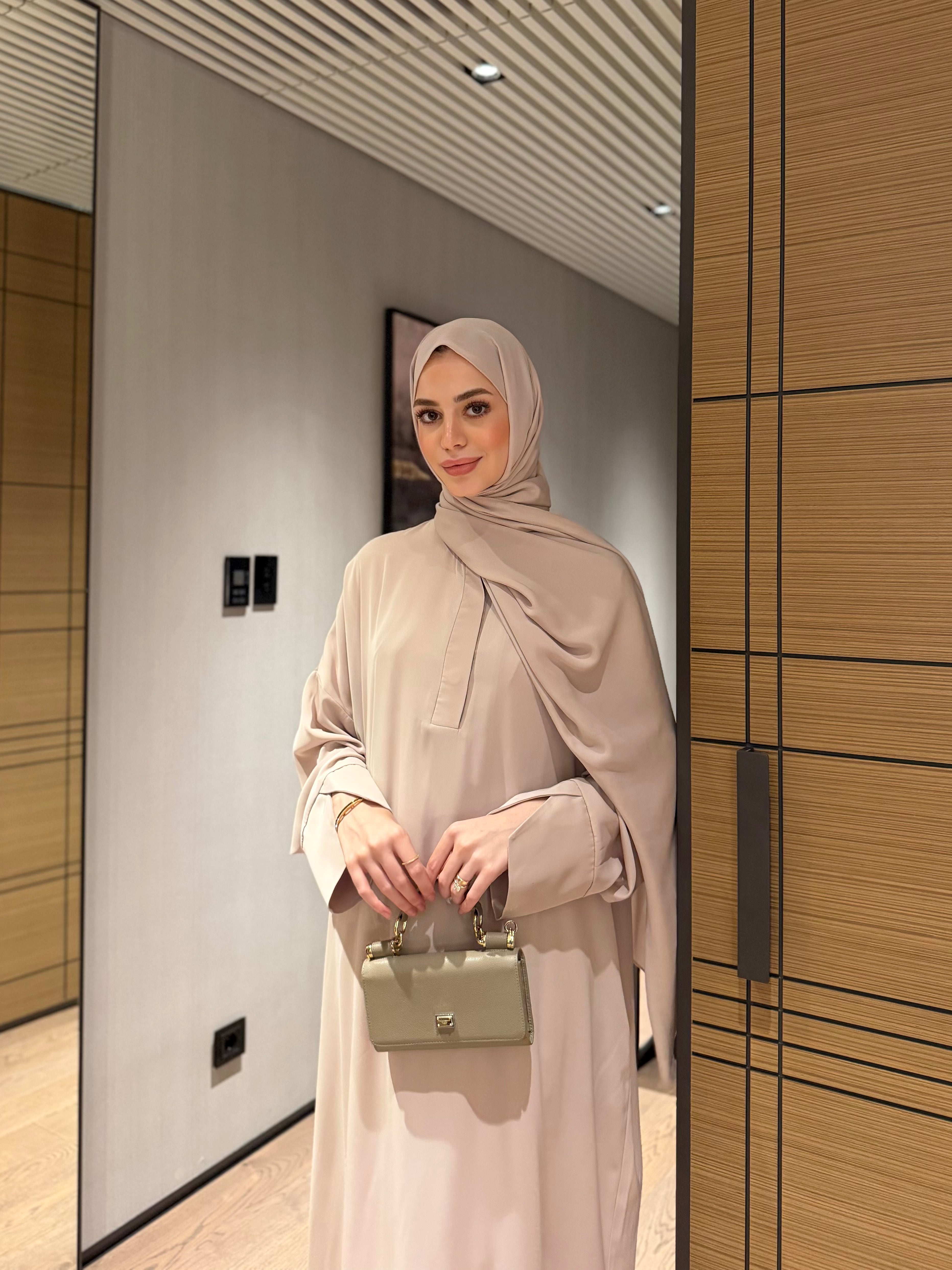 Taş Abaya Elbise